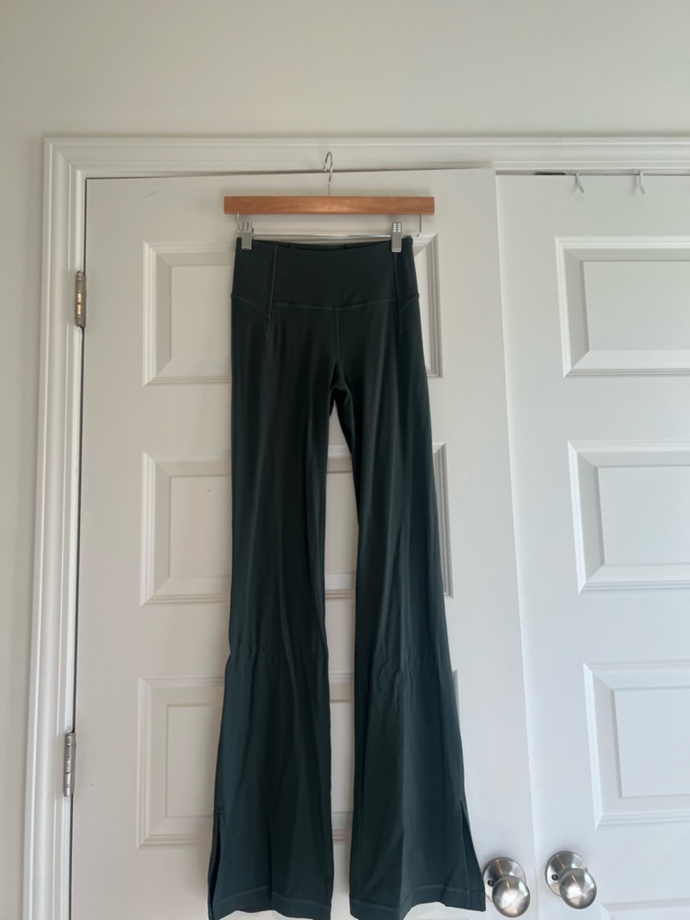 Lululemon Split Hem Groove Pant